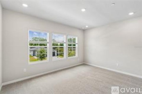 4353 Roush Avenue 2 Beds Apartment for Rent