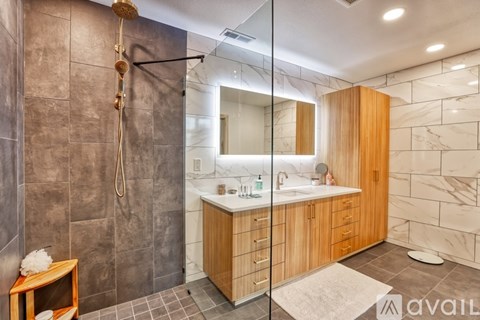 1301 Avon Street Unit 6 2 Beds Apartment for Rent