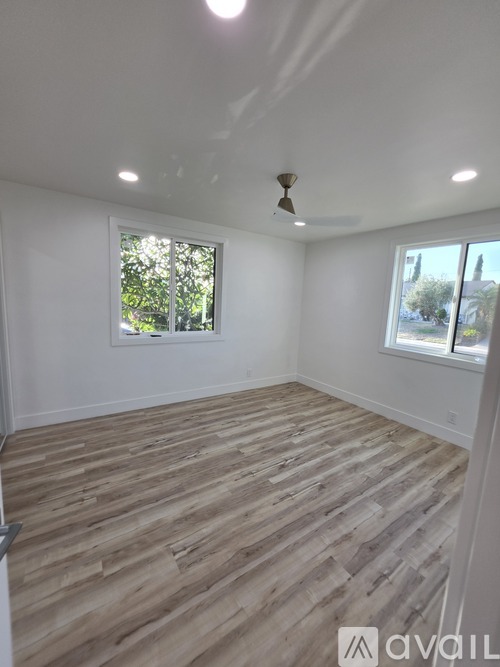 412 East Fernfield Drive 1 Single Family Home for Rent - Photo gallery 5