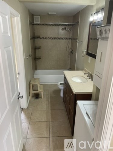1033 East Cucharras Street 2 Beds Apartment for Rent