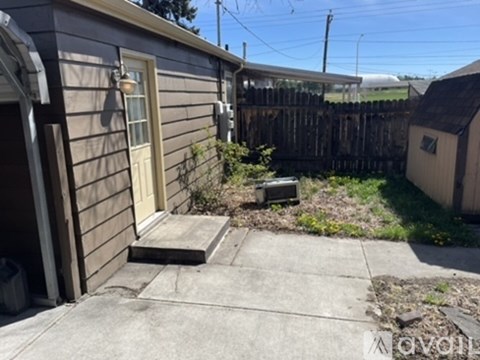 1033 East Cucharras Street 2 Beds Apartment for Rent