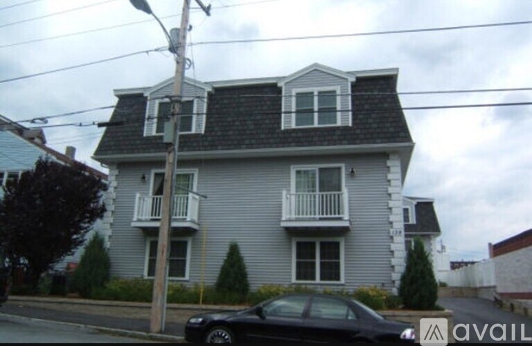 139 Summer Street 2 Beds Townhouse for Rent - Photo gallery 2