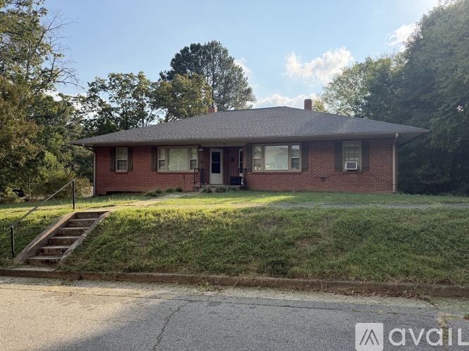 308 Fifth St 2 Beds Apartment for Rent - Photo gallery 1