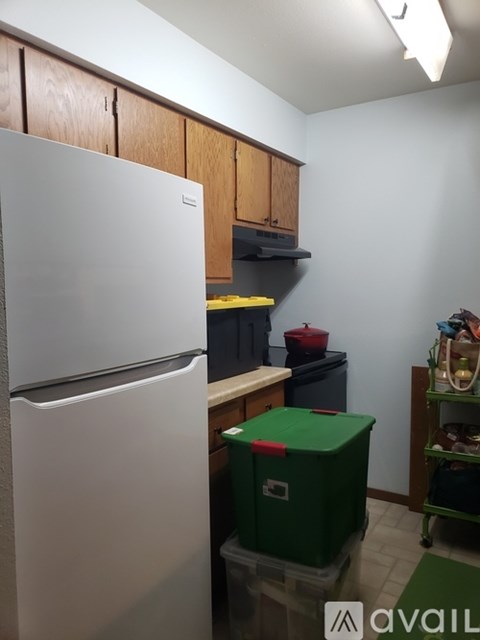 833 N Gammon Rd 2 Beds Apartment for Rent