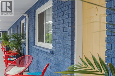 840 Ross Lane Unit# 3 3 Beds Apartment for Rent
