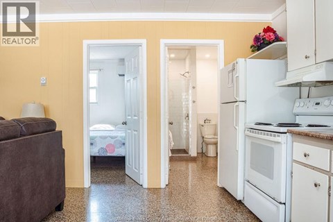 840 Ross Lane Unit# 3 3 Beds Apartment for Rent