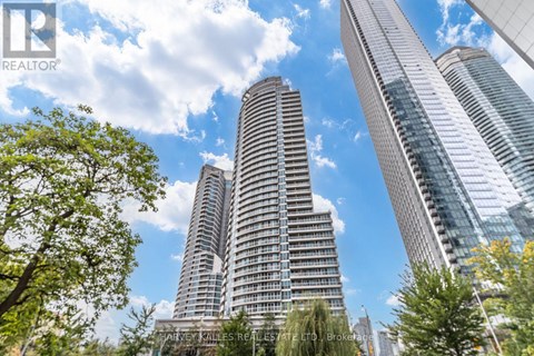 610 - 8 YORK STREET 2 Beds Apartment for Rent