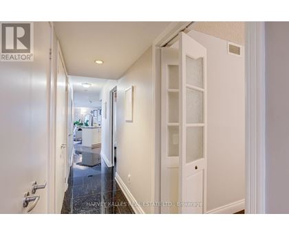 610 - 8 YORK STREET 2 Beds Apartment, Condo, Home for Rent - Photo gallery 5