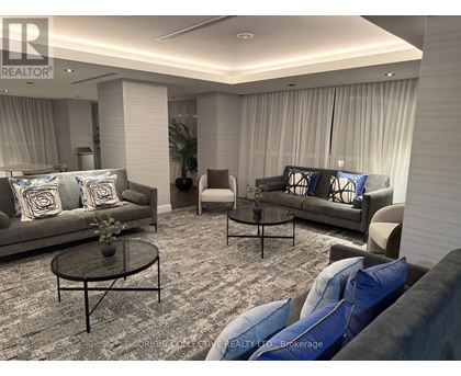810 - 38 ANNIE CRAIG DRIVE 1 Apartment, Condo, Home for Rent - Photo gallery 4