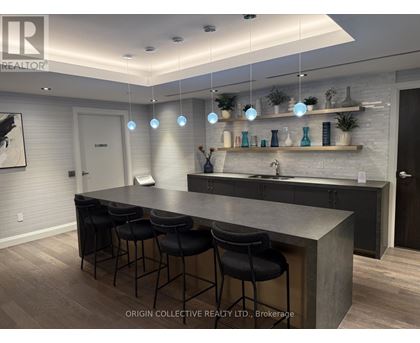 810 - 38 ANNIE CRAIG DRIVE 1 Apartment, Condo, Home for Rent - Photo gallery 2