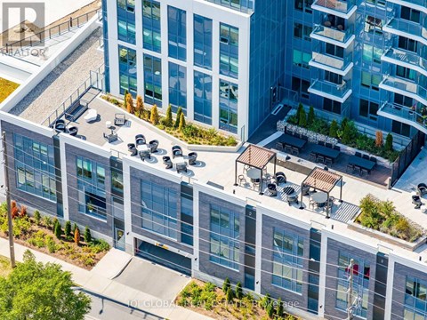 105 - 93 ARTHUR STREET S 2 Beds Apartment for Rent