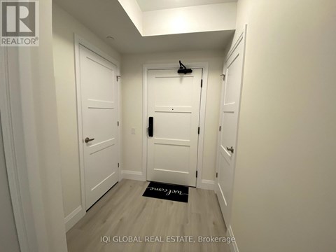 105 - 93 ARTHUR STREET S 2 Beds Apartment for Rent