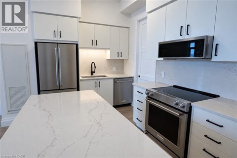 93 ARTHUR Street S Unit# 1309 2 Beds Apartment for Rent