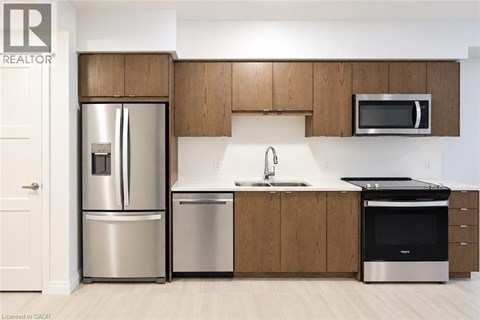 93 ARTHUR Street S Unit# 910 2 Beds Apartment for Rent