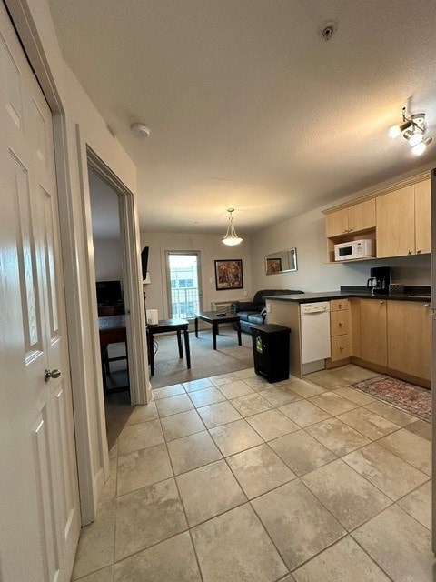 219 8528 Manning Avenue 1 Apartment for Rent