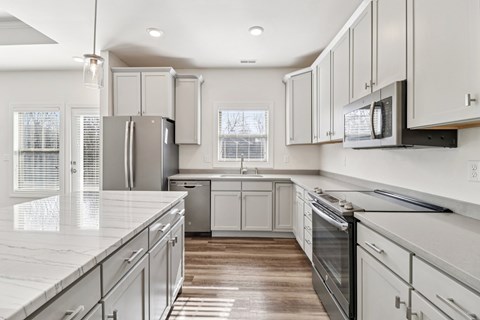 15936 Buena Vista St. 3 Beds Apartment for Rent