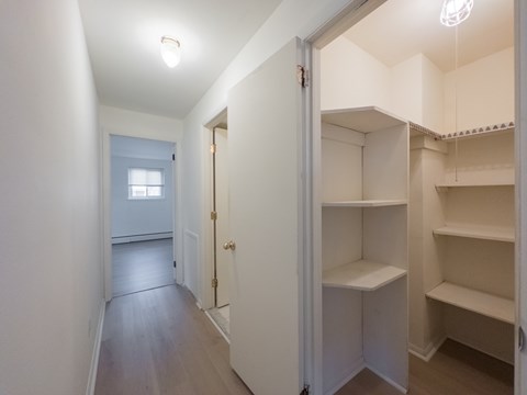 317-321 Hurst Street Studio Apartment for Rent