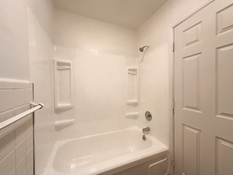1005-1015 Cooke Ln 2 Beds Apartment for Rent