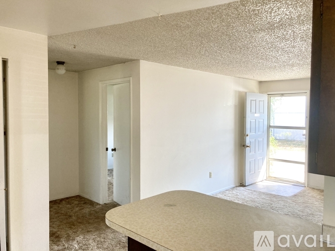 1809 E 3rd Ave 1 Apartment for Rent - Photo gallery 2