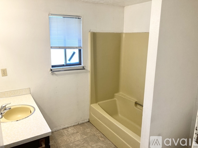 1809 E 3rd Ave 1 Apartment for Rent - Photo gallery 3