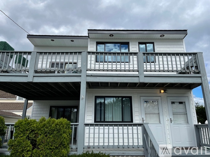216 18th Avenue Unit 2 2 Beds Single Family Home for Rent - Photo gallery 1