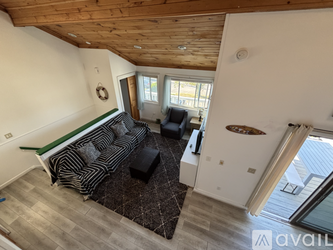 216 18th Avenue Unit 2 2 Beds Single Family Home for Rent - Photo gallery 4