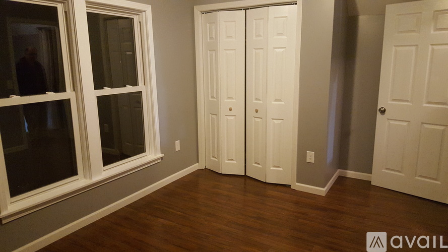 210 W Hopson St 4 Beds Single Family Home for Rent - Photo gallery 3