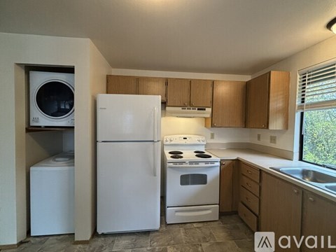 2638 Cascade Trail Unit B 2 Beds Apartment for Rent