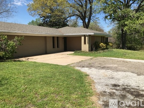5560 Old Bonner Rd 3 Beds Apartment for Rent
