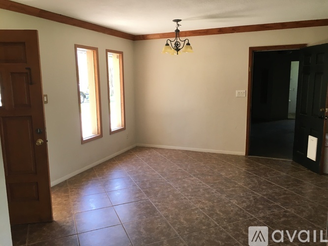 5560 Old Bonner Rd 3 Beds Single Family Home for Rent - Photo gallery 3