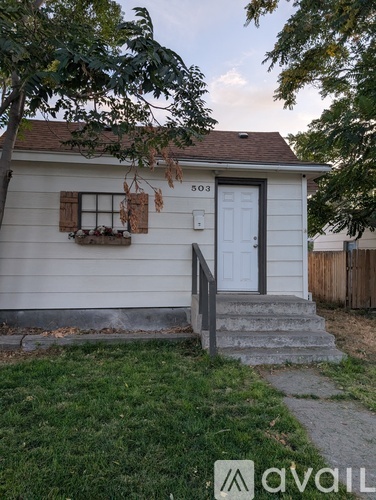 503 12th Avenue North 2 Beds Single Family Home for Rent - Photo gallery 1