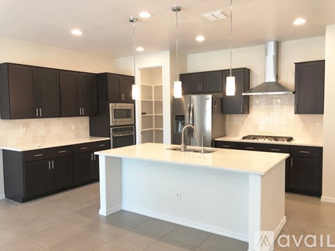 20737 East Canary Way 3 Beds Apartment for Rent