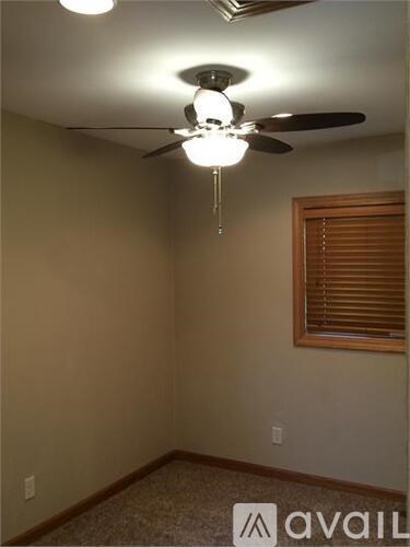 313 9Th Ave 3 Beds Apartment for Rent