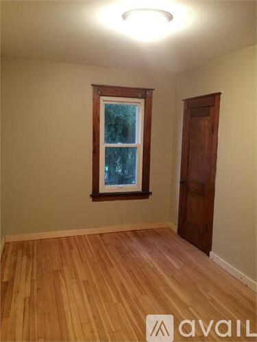 228 9Th Ave 4 Beds Apartment for Rent