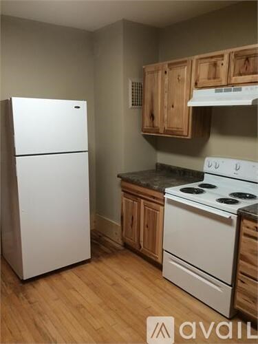 228 9Th Ave 4 Beds Apartment for Rent