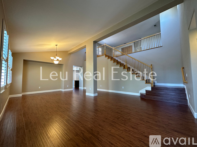 8128 Damico Dr 4 Beds Single Family Home for Rent - Photo gallery 4
