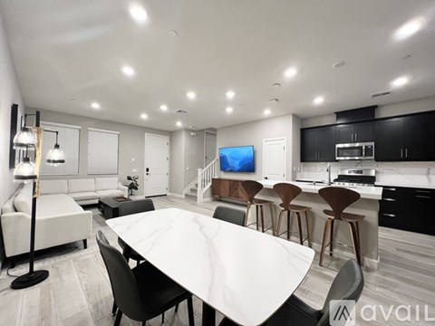 1096 Delpy View Point 3 Beds Apartment for Rent