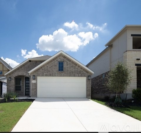 2033 Flametree Avenue 3 Beds Apartment for Rent