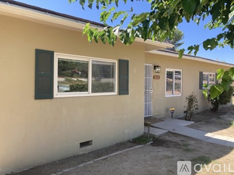 2960 W George St 3 Beds Apartment for Rent