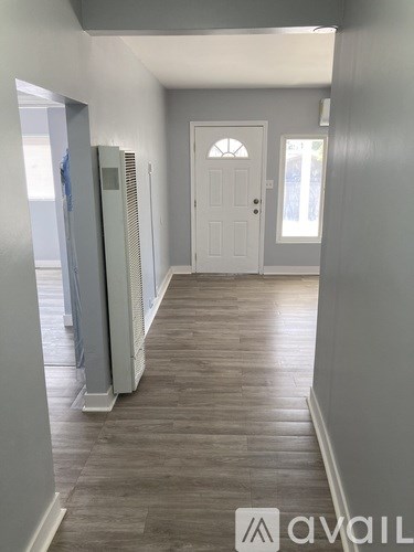 2960 W George St 3 Beds Apartment for Rent
