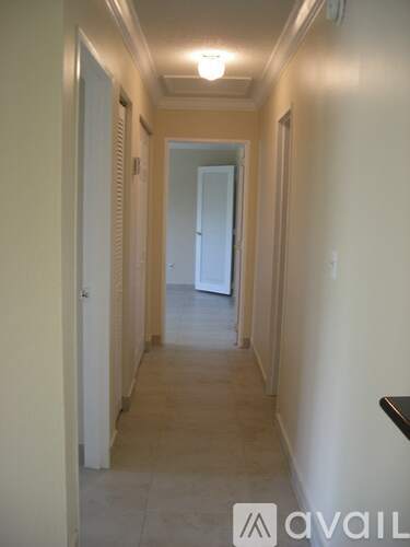 4640 Northwest 79th Avenue 2 Beds Condo for Rent - Photo gallery 3