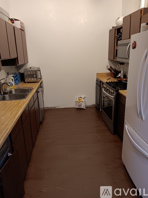 208 Deerfield Drive 1 Apartment for Rent - Photo gallery 4