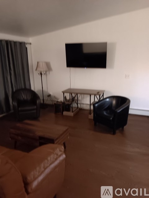 208 Deerfield Drive 1 Apartment for Rent