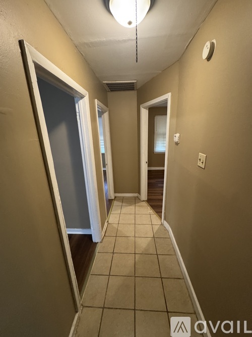 338 Flynn Road 2 Beds Single Family Home for Rent - Photo gallery 2