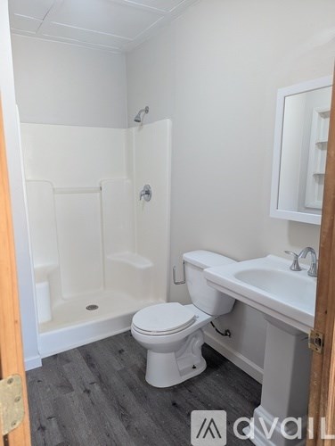 4488 Minerva St 4 Beds Apartment for Rent
