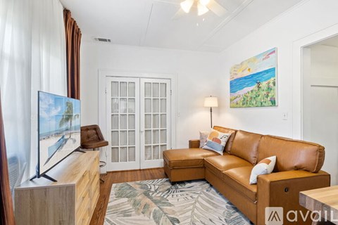 620 7Th Ave N 2 Beds Apartment for Rent