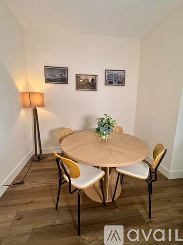 490 West Ash Street 1 Apartment for Rent - Photo gallery 2