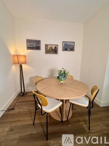 490 West Ash Street 1 Apartment for Rent