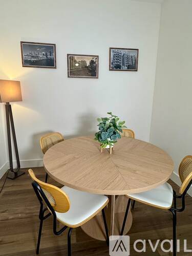 490 West Ash Street 1 Apartment for Rent - Photo gallery 3