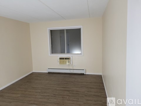 280 Shorewood Dr 1 Apartment for Rent